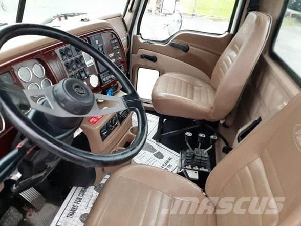 Mack GRANITE CV713 Шасси с кабиной