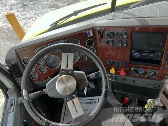 Mack GRANITE GU713 Грузовики-Самосвалы