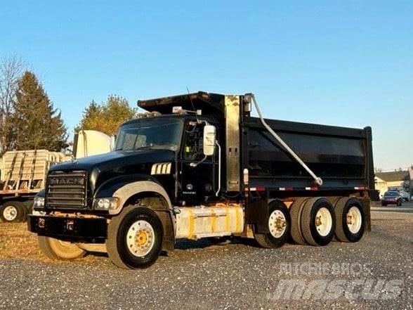 Mack GRANITE GU713 Грузовики-Самосвалы