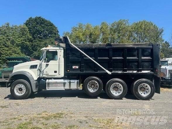 Mack GRANITE GU713 Грузовики-Самосвалы