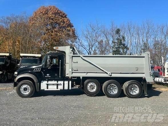 Mack GRANITE GU713 Грузовики-Самосвалы