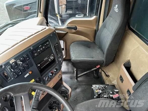 Mack GRANITE GU713 Грузовики-Самосвалы