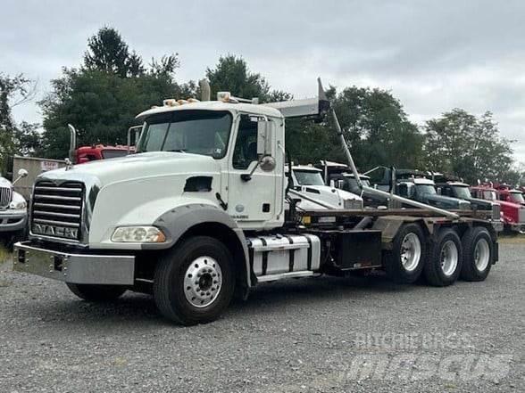 Mack GRANITE GU813 Мусоровозы