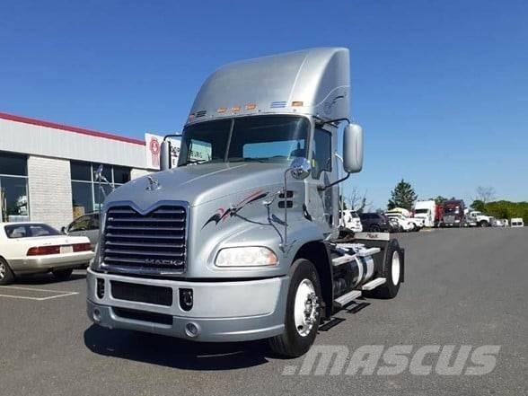 Mack PINNACLE CXU612 Седельные тягачи