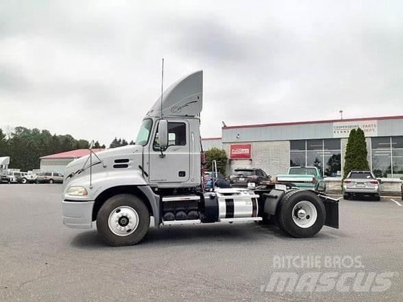 Mack PINNACLE CXU612 Седельные тягачи