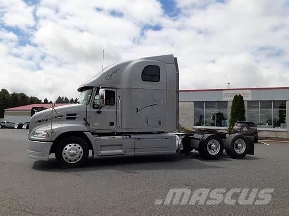 Mack PINNACLE CXU613 Седельные тягачи