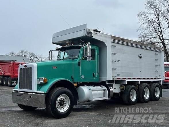 Peterbilt 367 Грузовики-Самосвалы