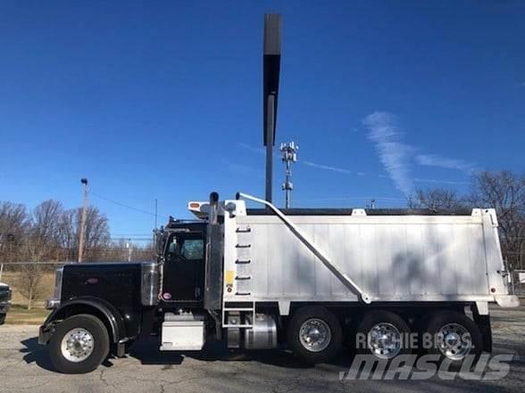 Peterbilt 389 Грузовики-Самосвалы