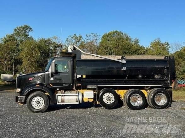 Peterbilt 567 Грузовики-Самосвалы