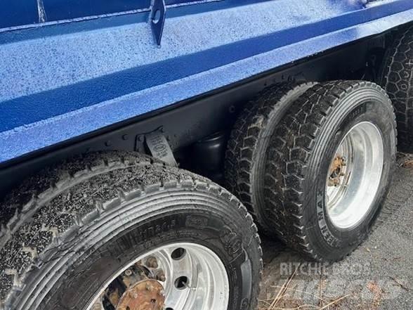 Peterbilt 567 Грузовики-Самосвалы