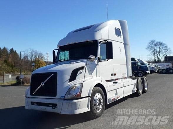 Volvo VNL64T670 Седельные тягачи