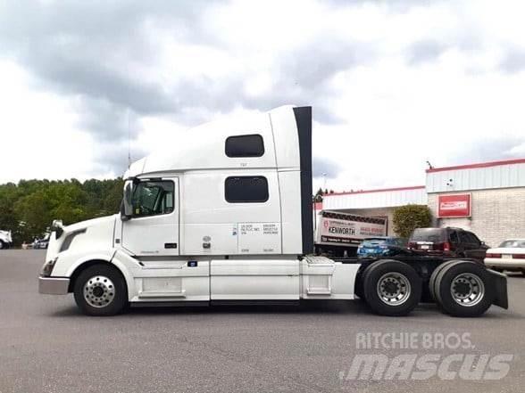 Volvo VNL64T780 Седельные тягачи