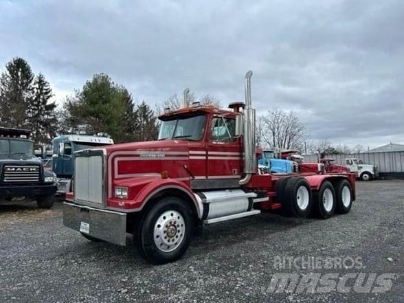 Western Star 4900 Строительная техника - Другие