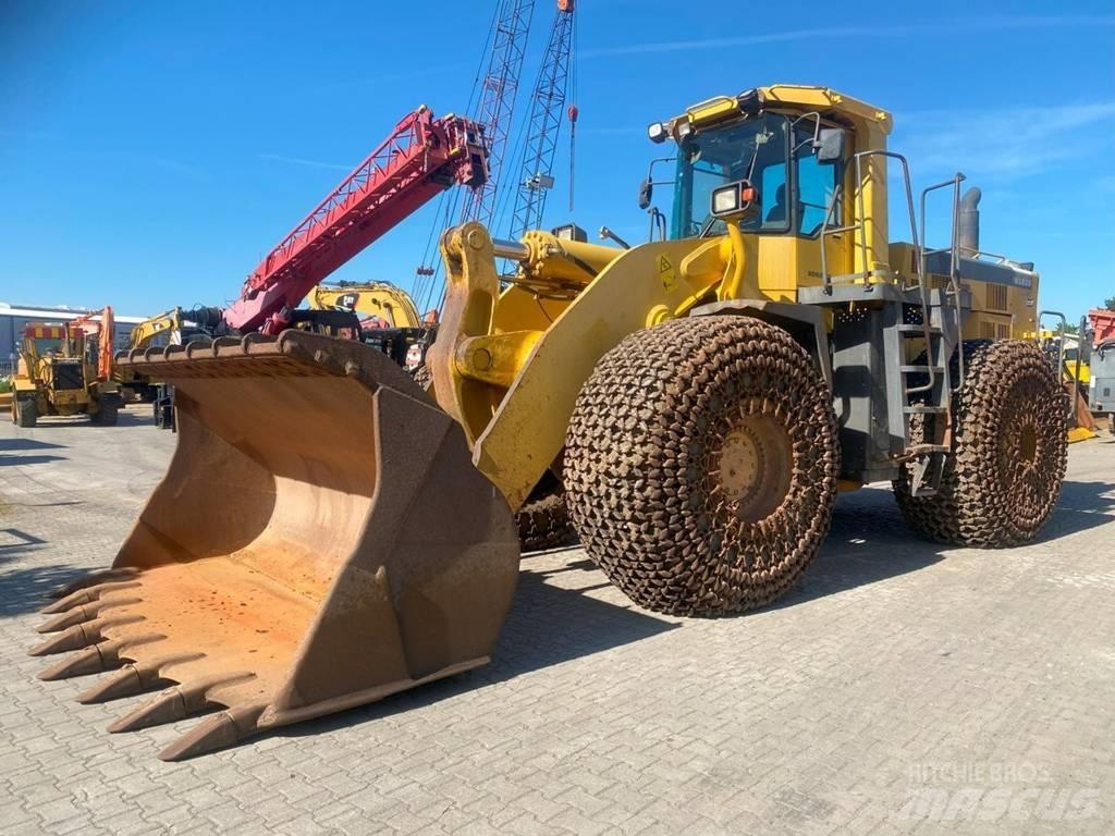 Komatsu WA 600-3 Фронтальные погрузчики