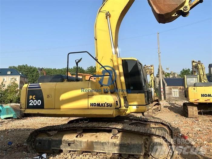 Komatsu PC200-8 Гусеничные экскаваторы