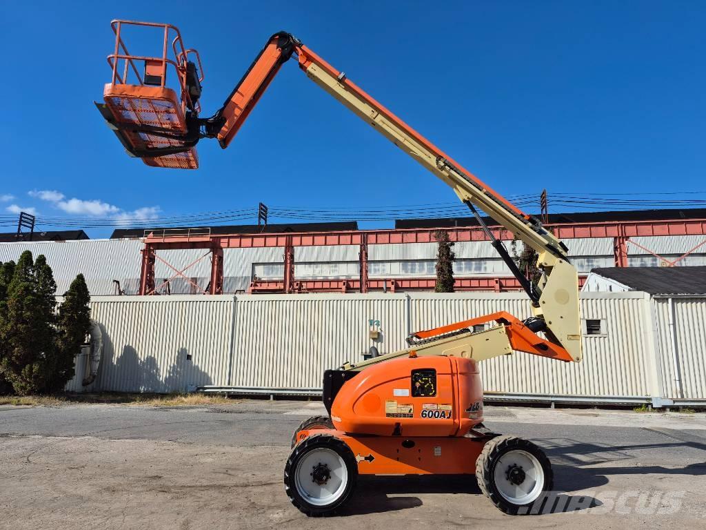 JLG 600 AJ Коленчатые подъемники