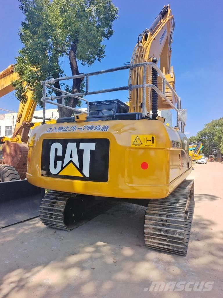 CAT 320 D2 Гусеничные экскаваторы