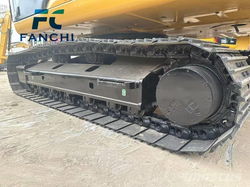 CAT 320gx Гусеничные экскаваторы