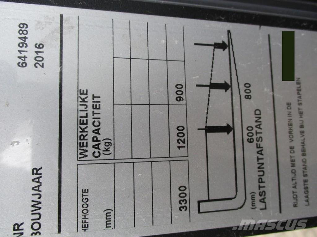 Toyota SPE120 Самоходные электрические тележки