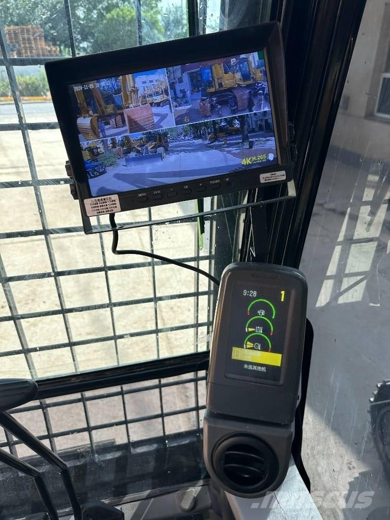 CAT CAT320D Гусеничные экскаваторы