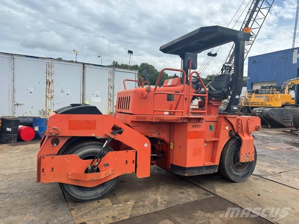 Sakai GW 750-2 Пневматические катки