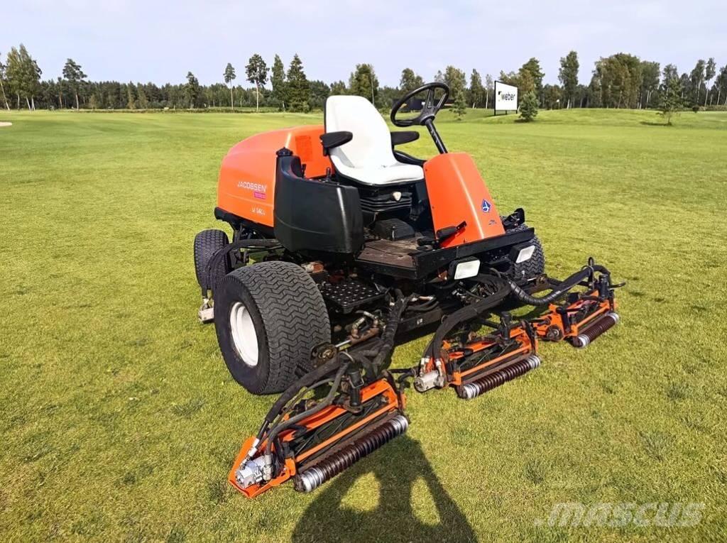 Jacobsen LF3400 Самоходные газонокосилки