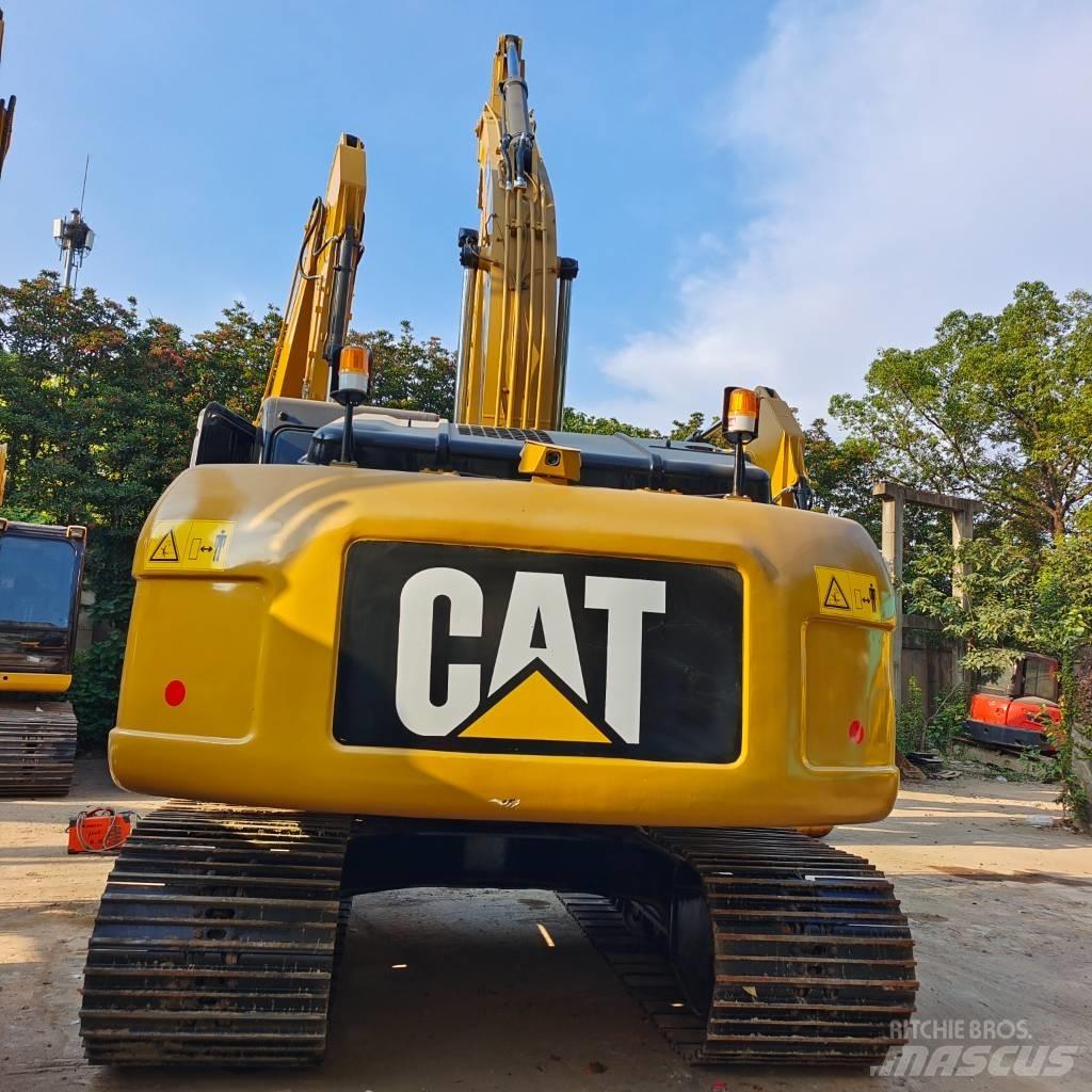 CAT 320D Гусеничные экскаваторы