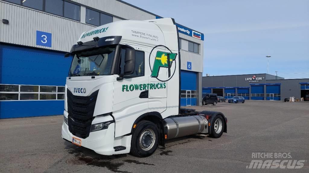 Iveco S-Way 460 LNG Седельные тягачи