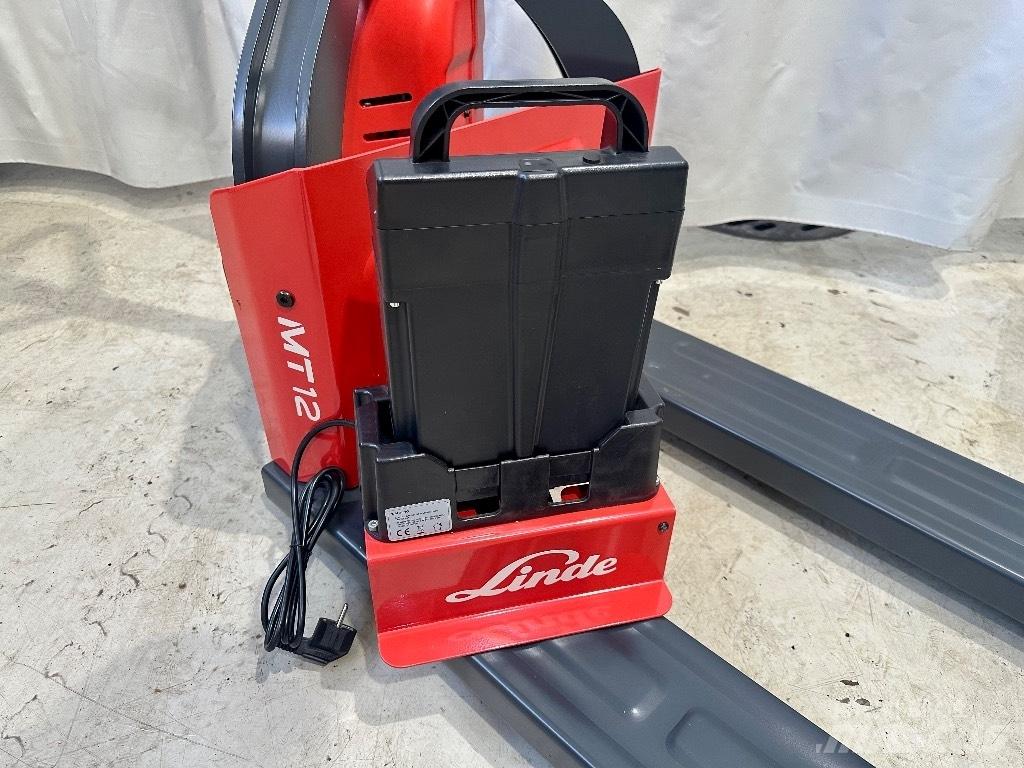 Linde MT 12 Ручные электрические тележки