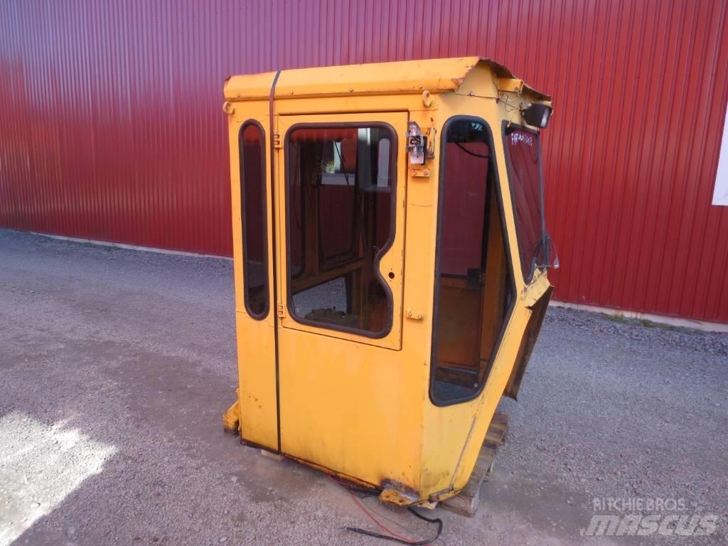 Fiat-Allis 345B Кабины и интерьер