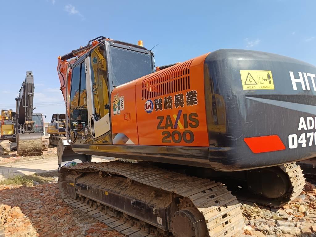 Hitachi ZX 200 Гусеничные экскаваторы