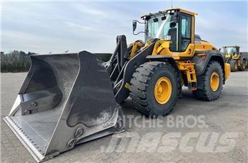 Volvo L110H - RENTAL Фронтальные погрузчики