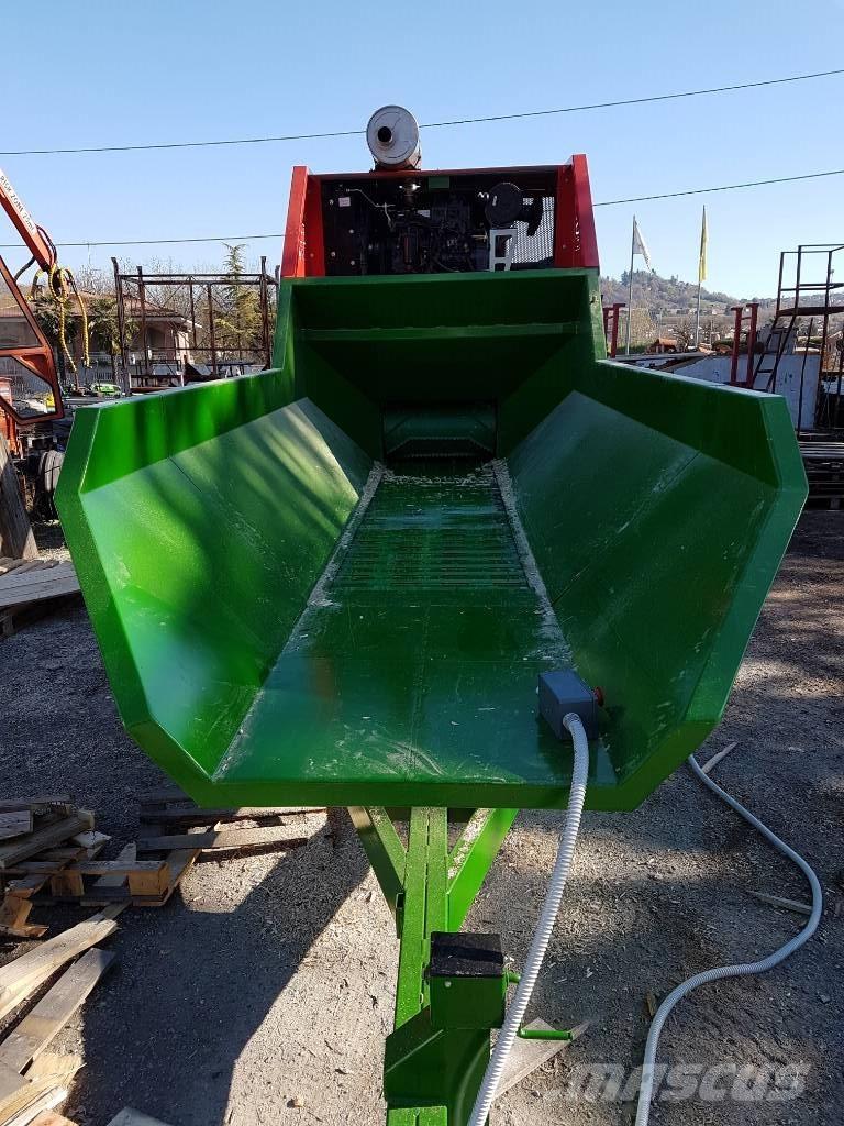 Greentechnik BS760 Дробилки древесины