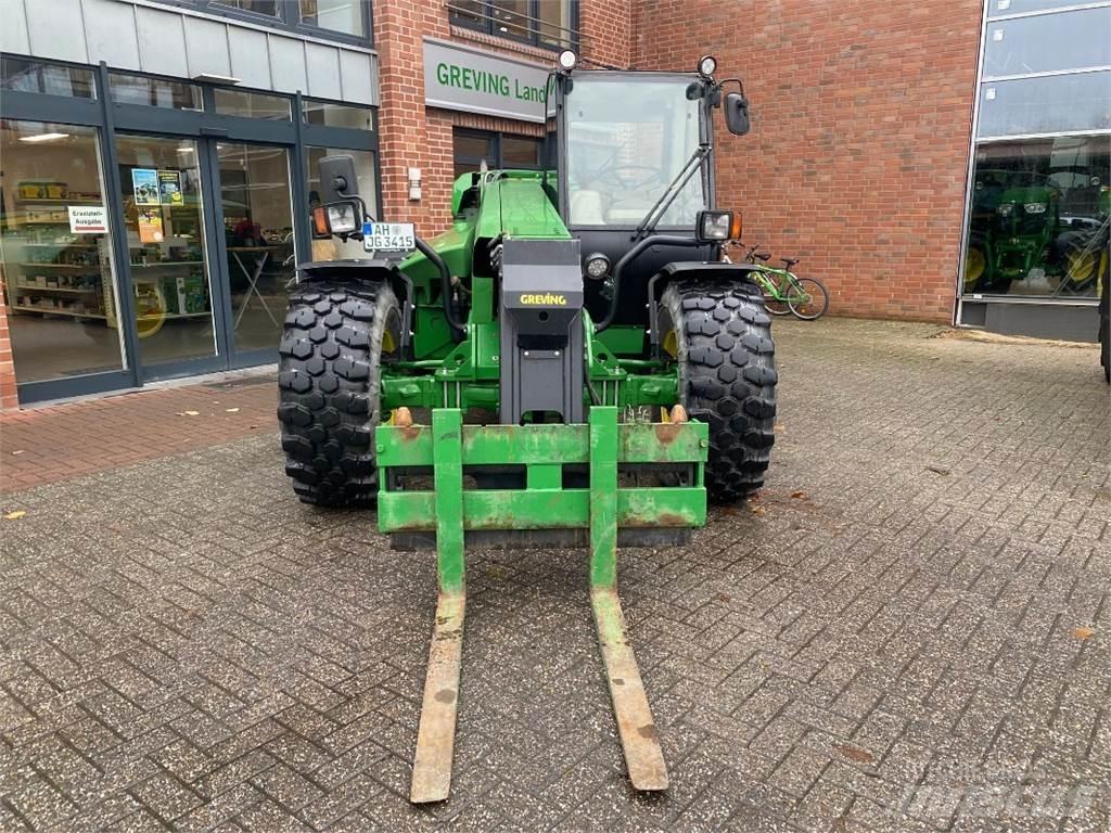 John Deere 3415 Телескопические погрузчики