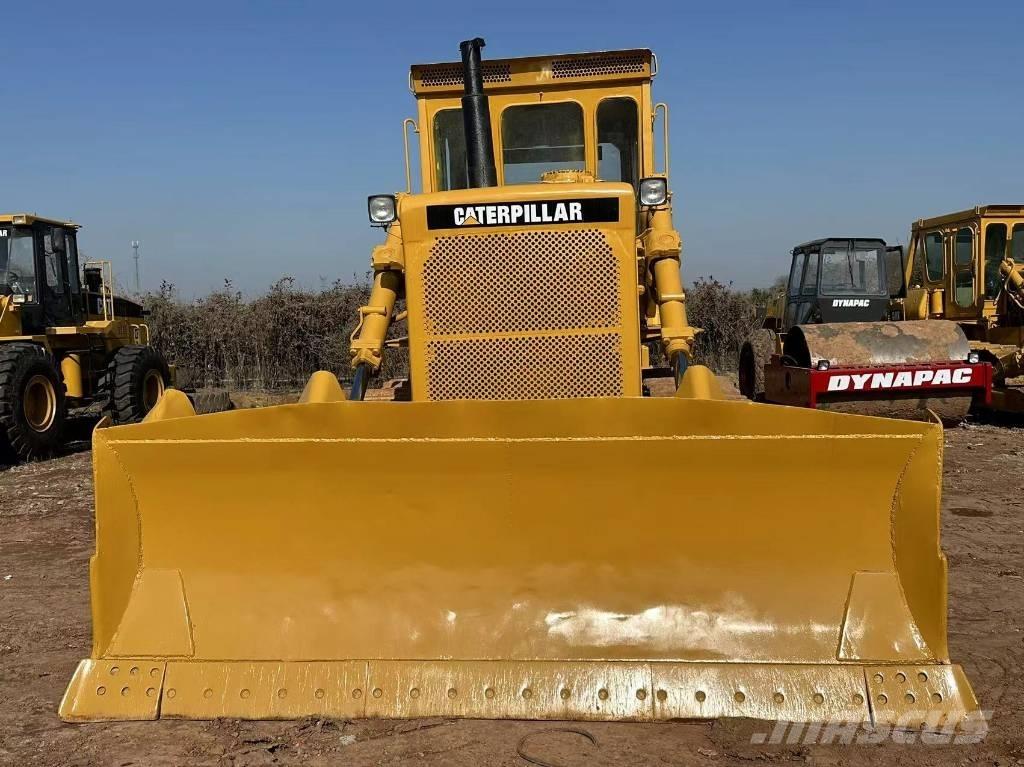 CAT D8K Гусеничные бульдозеры