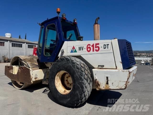  COMPACTOR MV 615 DT Уплотнители грунта