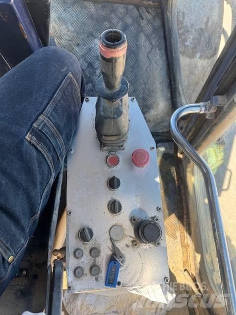  COMPACTOR MV 615 DT Уплотнители грунта