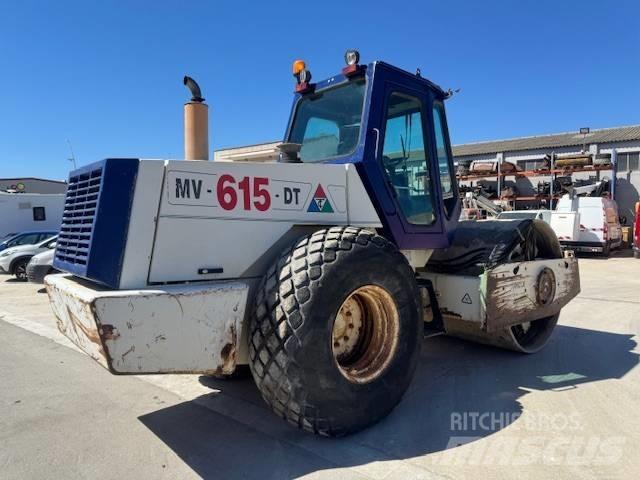  COMPACTOR MV 615 DT Уплотнители грунта