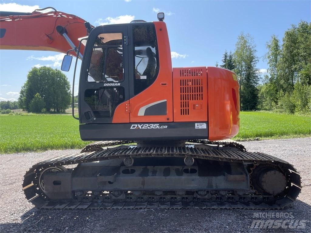 Doosan DX 235 LCR Гусеничные экскаваторы