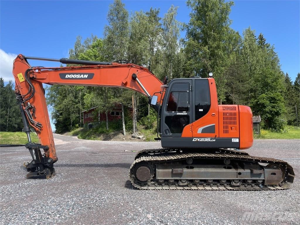 Doosan DX 235 LCR Гусеничные экскаваторы