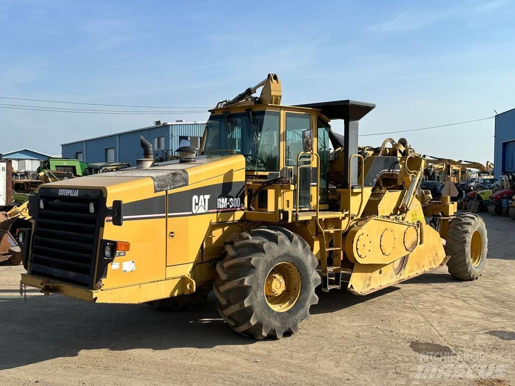 CAT RM 300 Ресайклеры