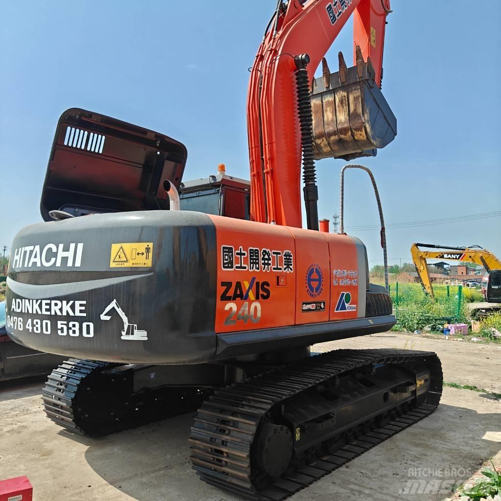 Hitachi 240LC-3 Гусеничные экскаваторы