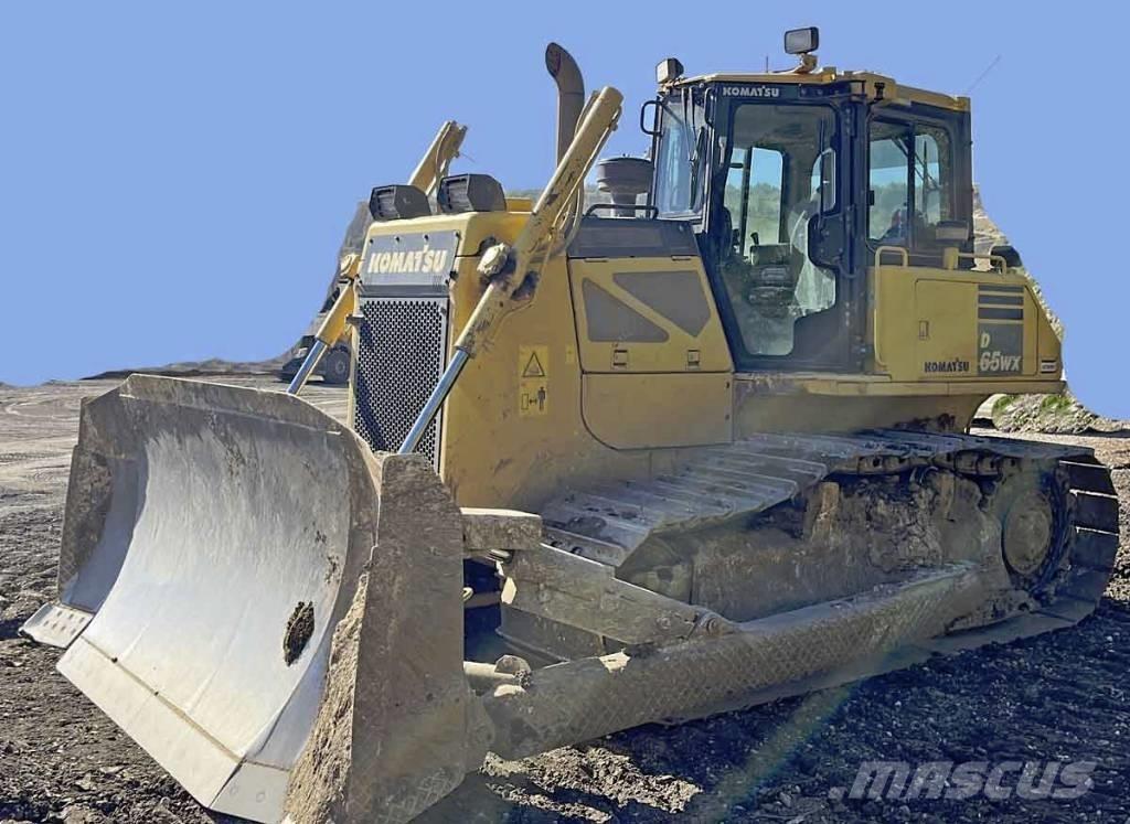 Komatsu D 65 WX-17 Гусеничные бульдозеры