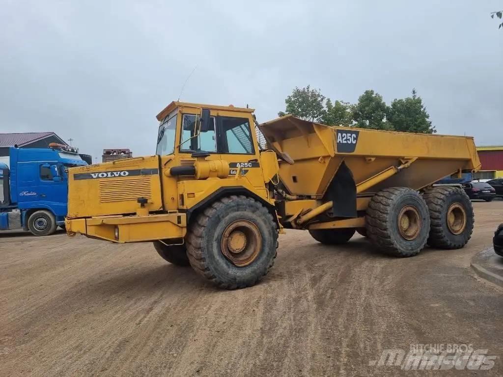 Volvo A 25 C 6X6 Шарнирно-сочленённые самосвалы