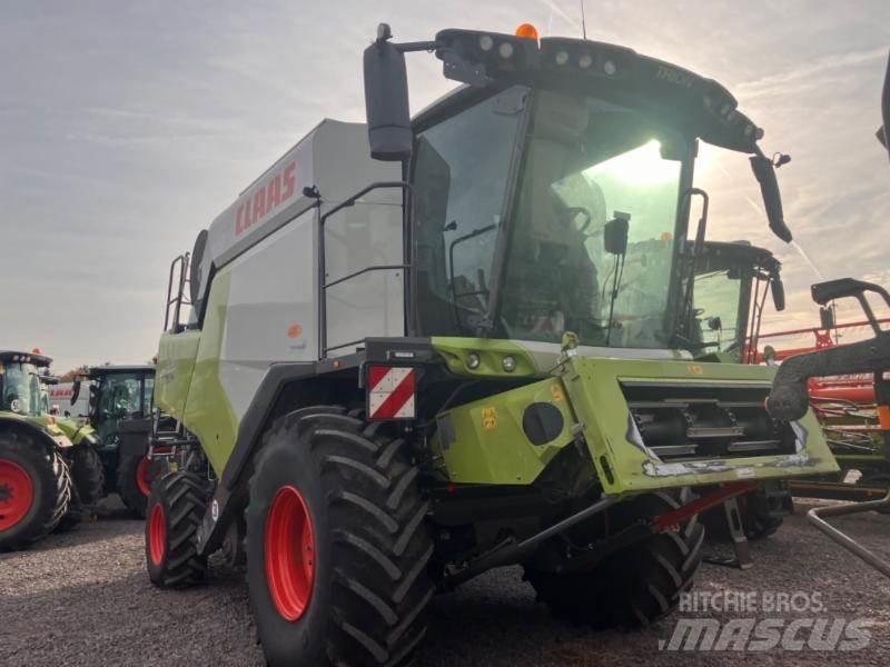 CLAAS TRION 530 Зерноуборочные комбайны