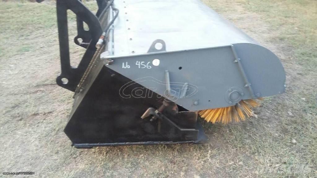 Atlas 210 Вакуумные уборочные машины