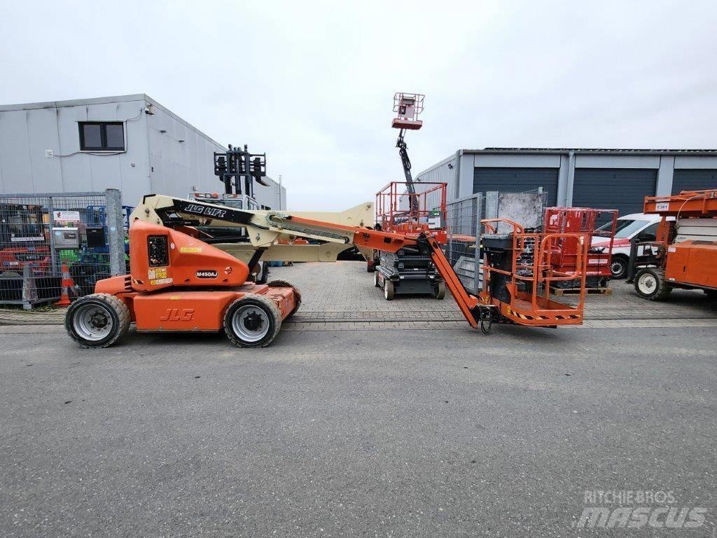 JLG M 450 AJ Коленчатые подъемники
