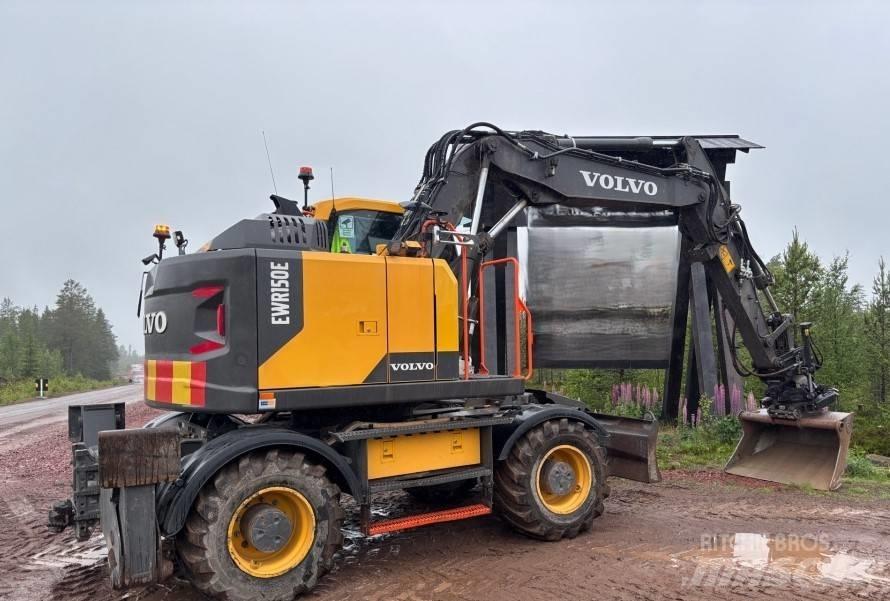 Volvo EWR 150 E Колёсные экскаваторы