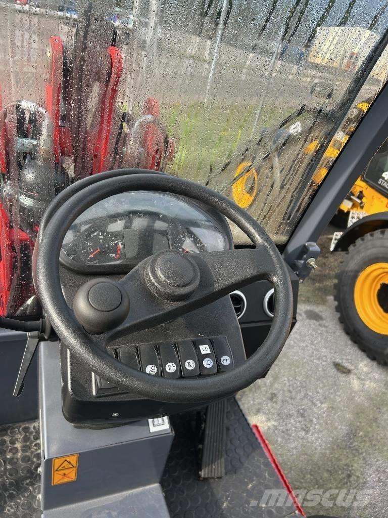 Flexitrac 1248 Cab Многофункциональные сельскохозяйственные погрузчики