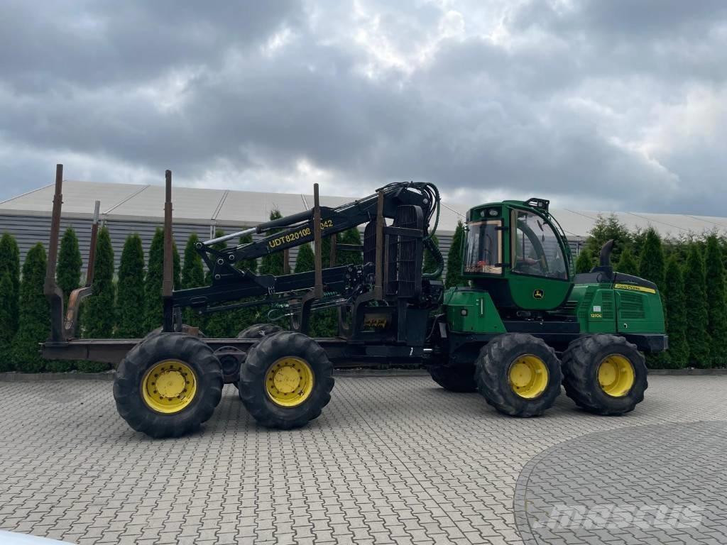 John Deere 1210 E Форвардеры